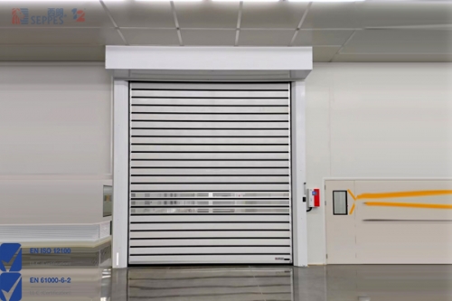 车间噪音问题选择西朗硬质快速卷帘门：隔音高效，品质卓越