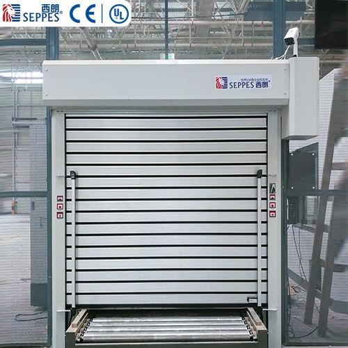 安检机卷帘门