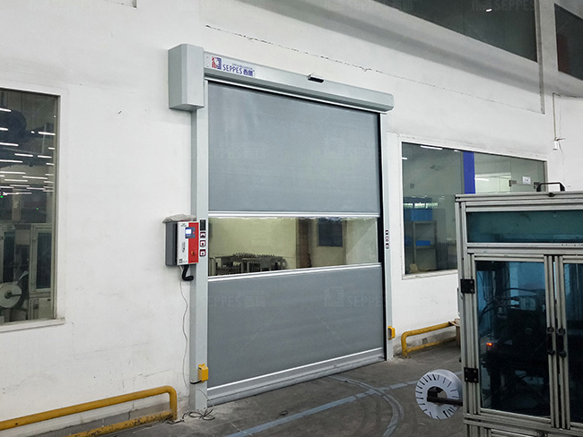 毛刷快速卷帘门