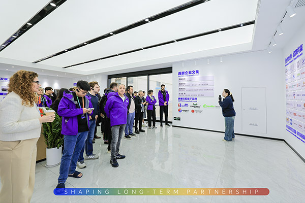 外国友人到访西朗新工厂