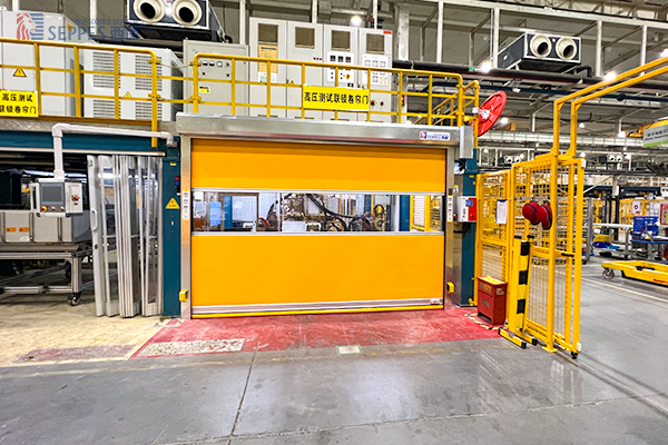 西朗门业快速卷帘门